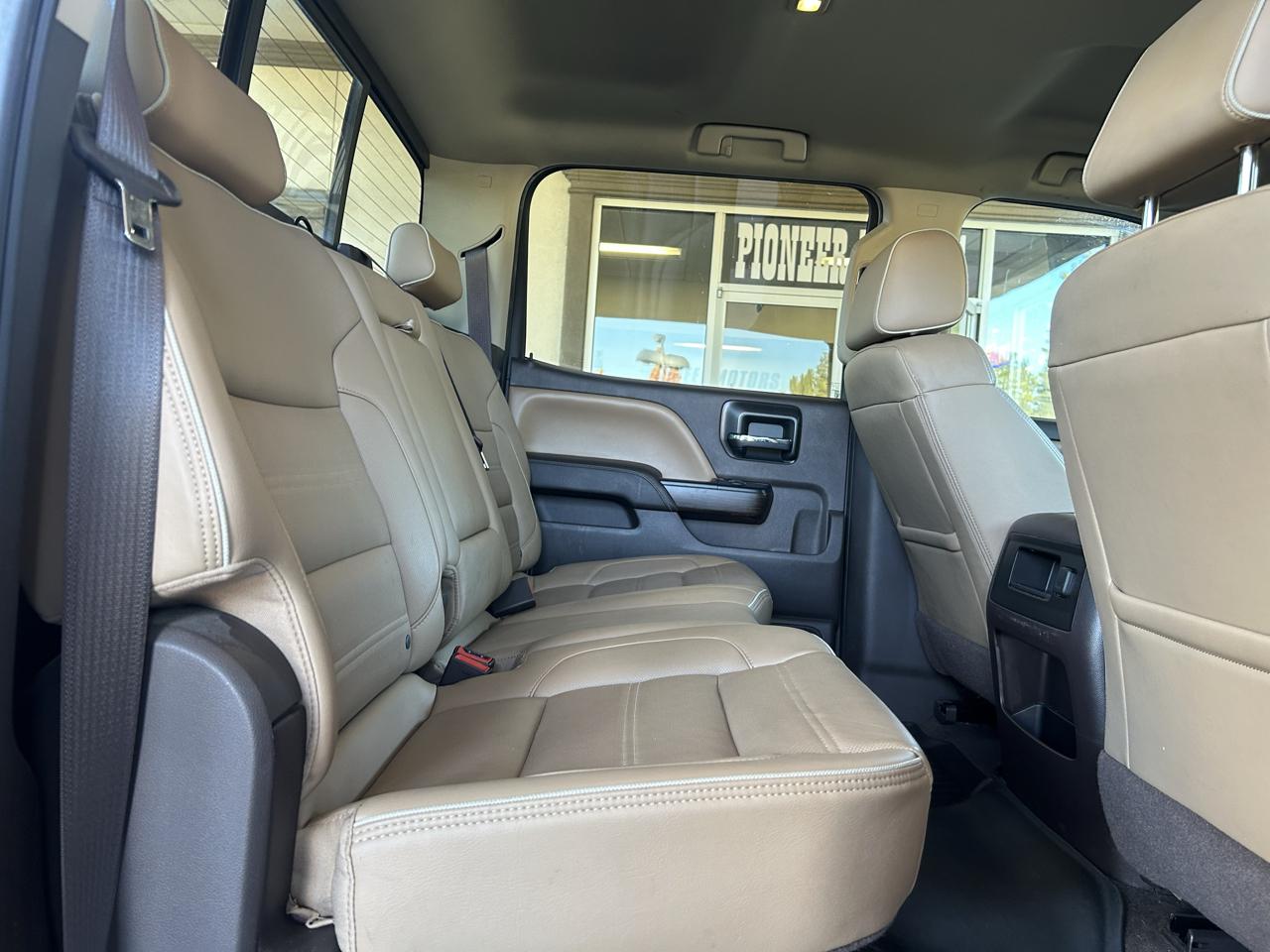 GMC Sierra 1500 4WD Crew Cab 143.5" Denali 2017
