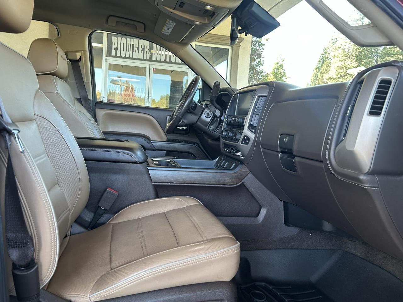 GMC Sierra 1500 4WD Crew Cab 143.5" Denali 2017