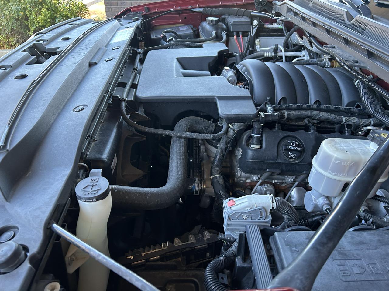 GMC Sierra 1500 4WD Crew Cab 143.5" Denali 2017