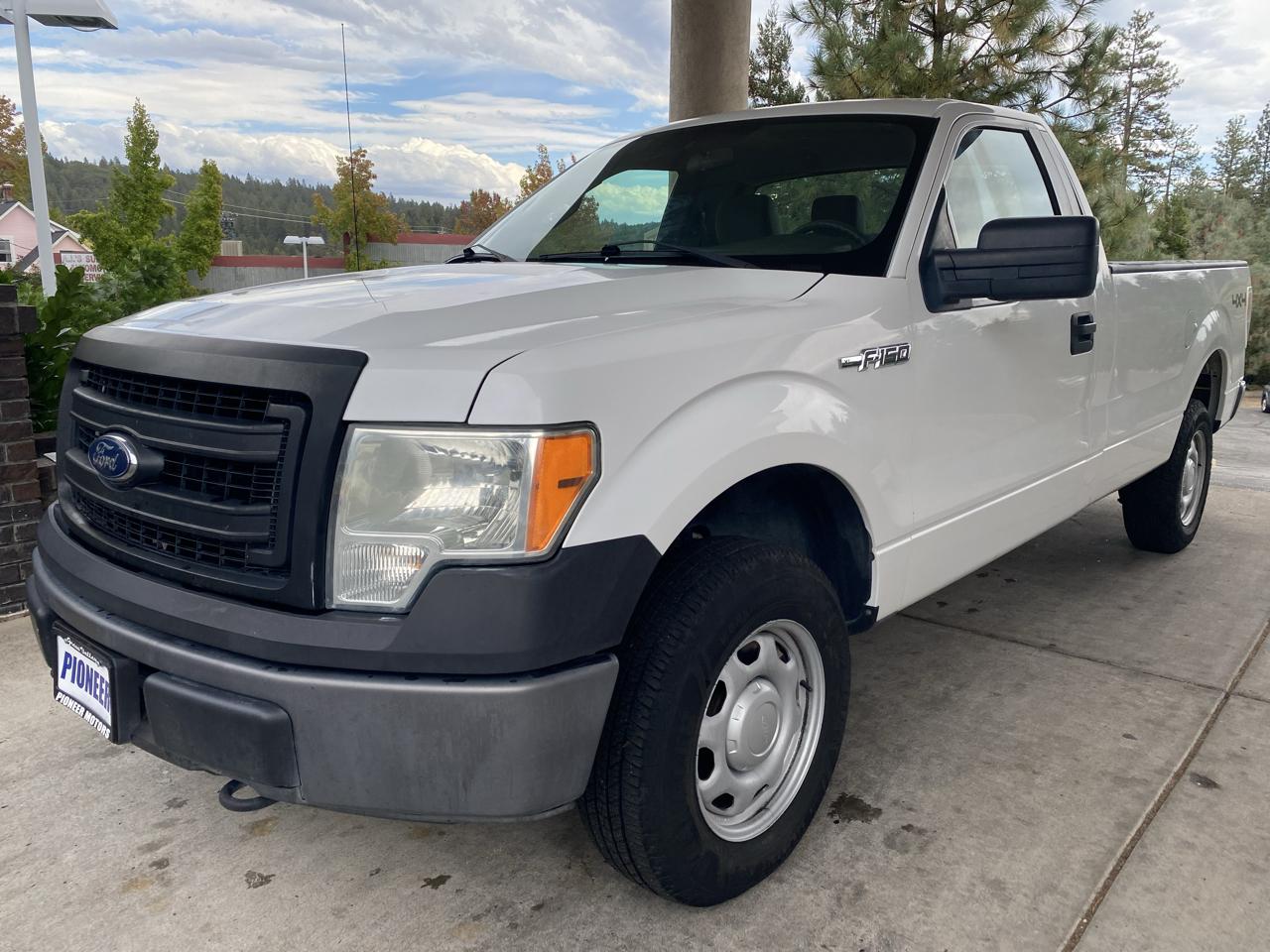 Ford F-150 4WD Reg Cab 145" XL 2013