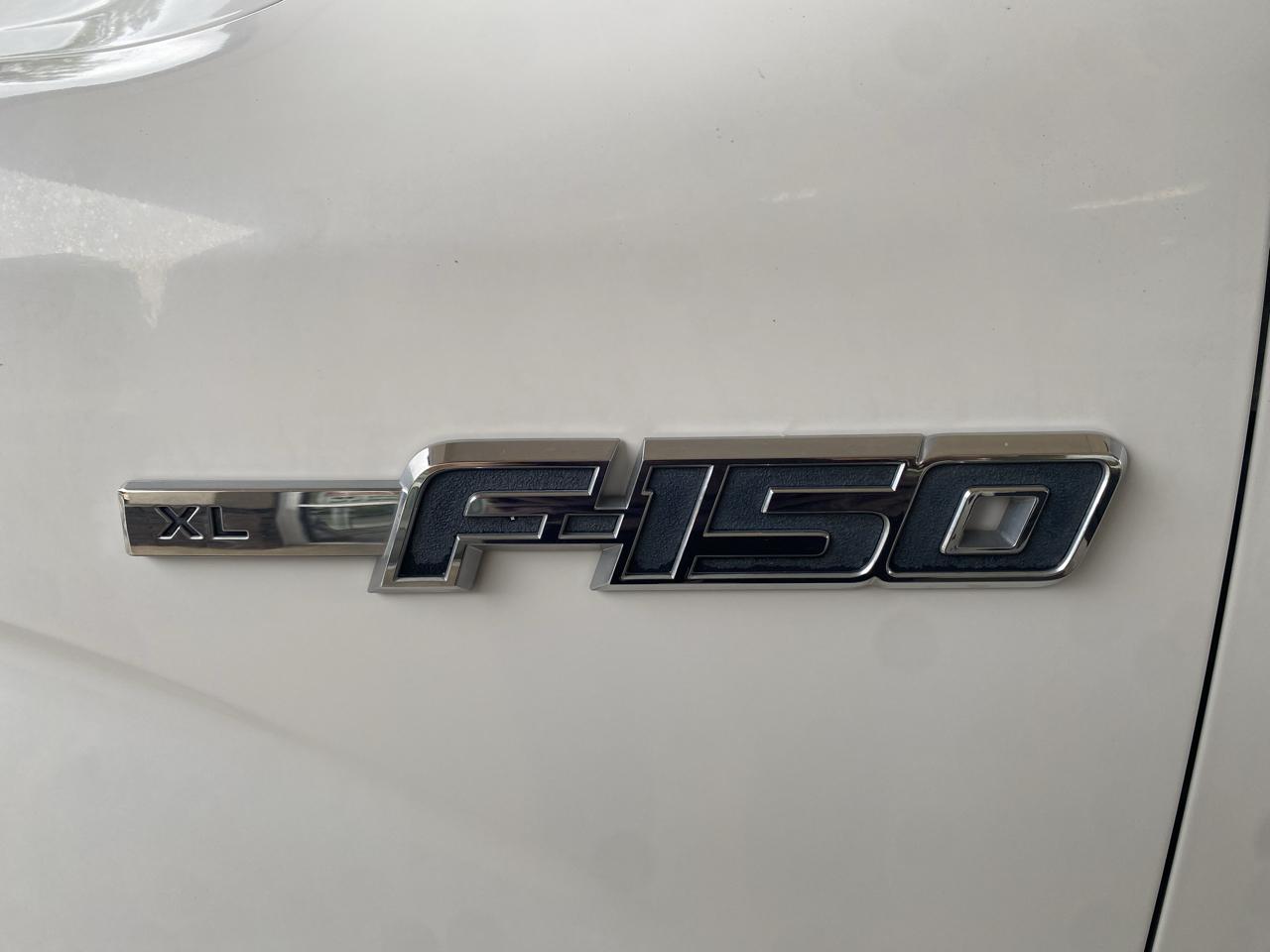 Ford F-150 4WD Reg Cab 145" XL 2013