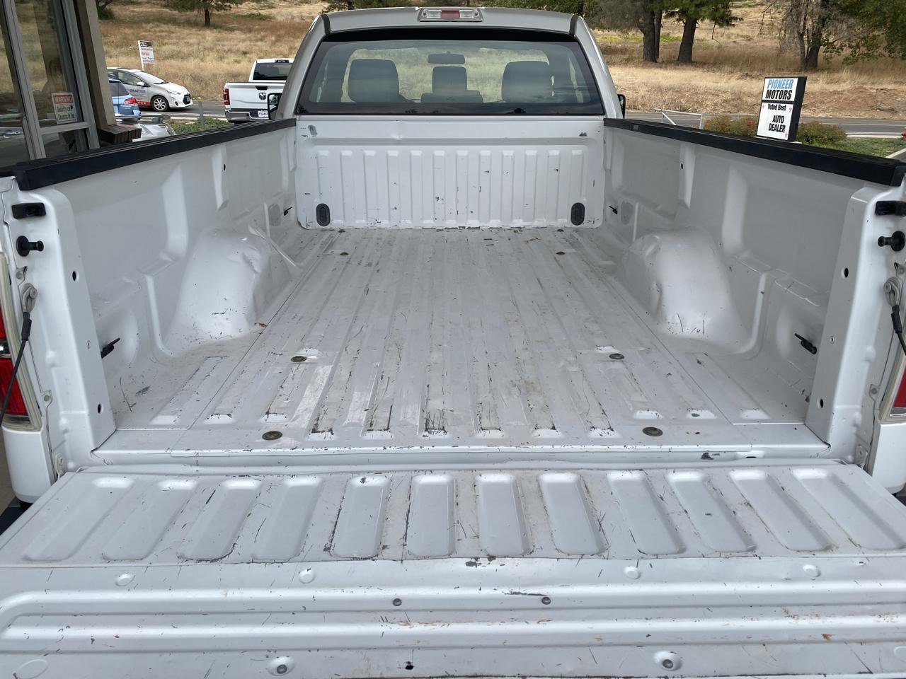 Ford F-150 4WD Reg Cab 145" XL 2013