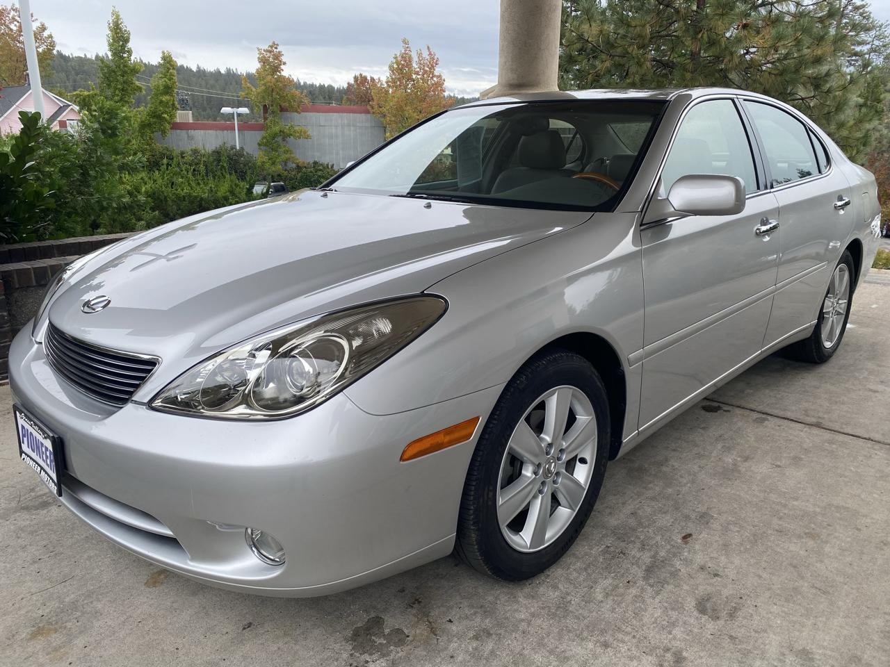 Lexus ES 330 4dr Sdn 2005