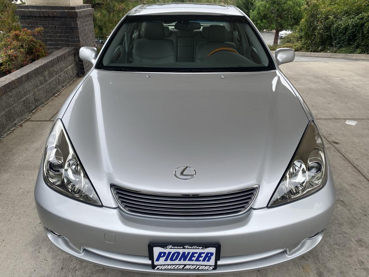 Lexus ES 330 4dr Sdn 2005