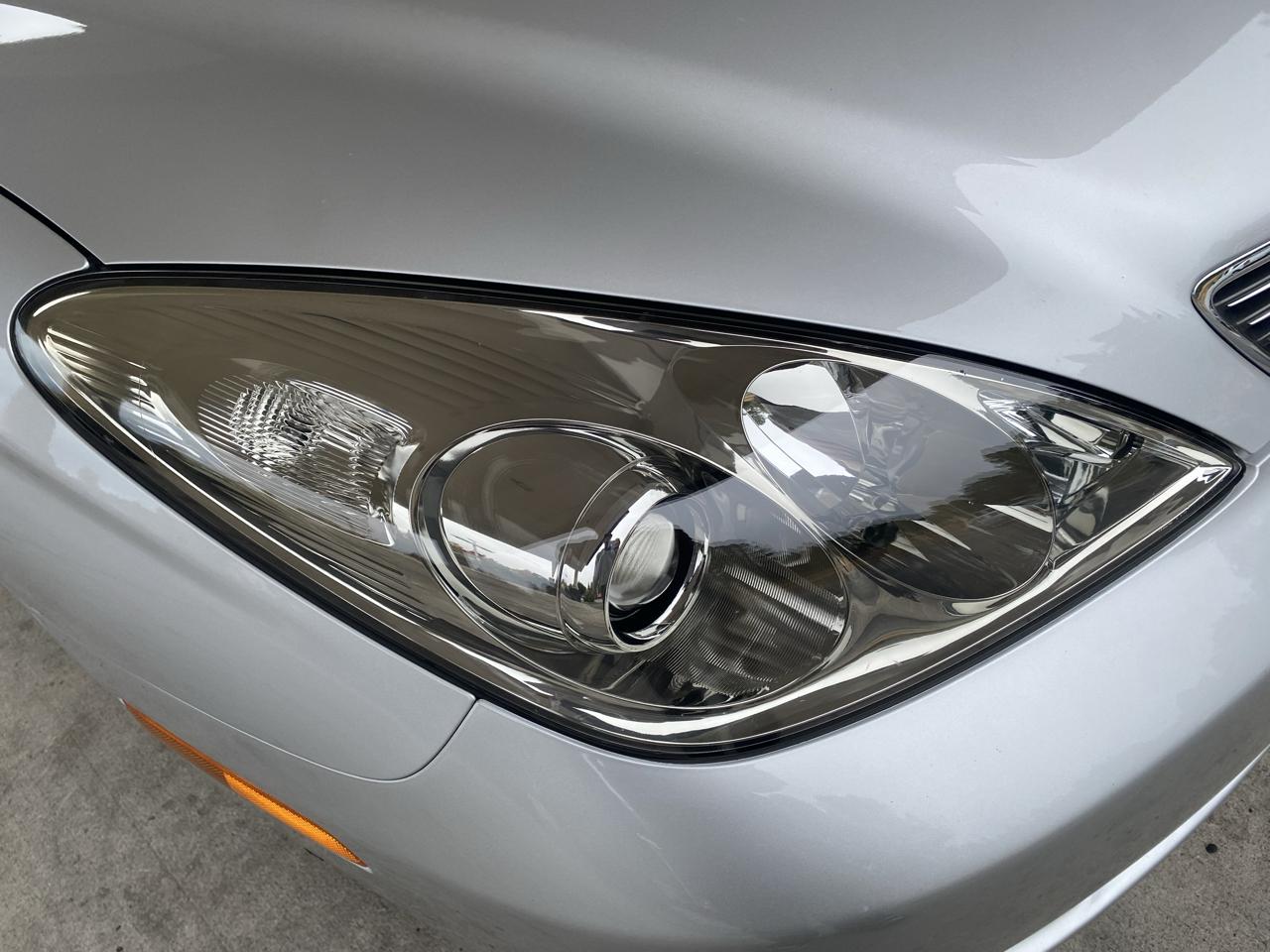 Lexus ES 330 4dr Sdn 2005