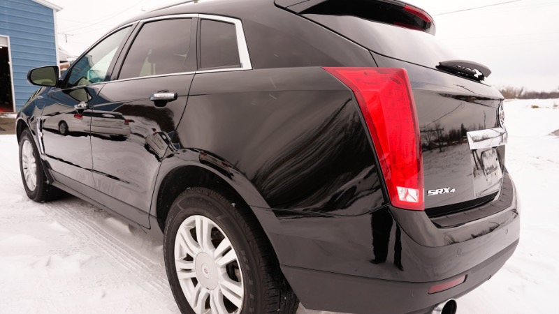 Cadillac SRX Luxury Collection AWD 2011
