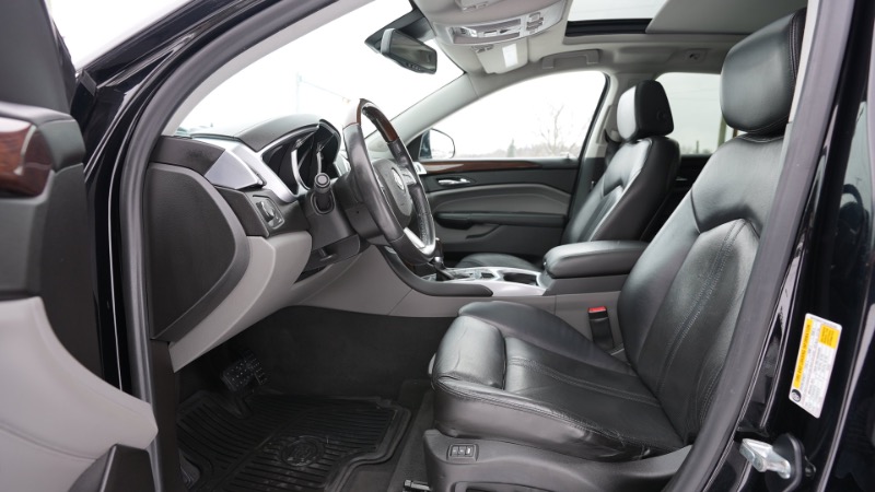 Cadillac SRX Luxury Collection AWD 2011