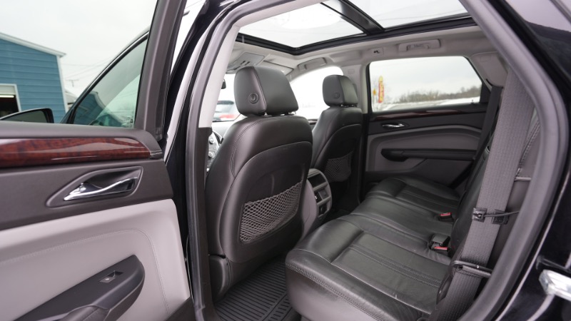 Cadillac SRX Luxury Collection AWD 2011