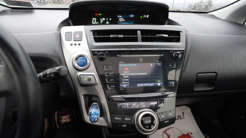 Toyota Prius V Three 2017