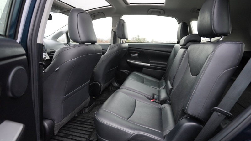 Toyota Prius V Three 2017