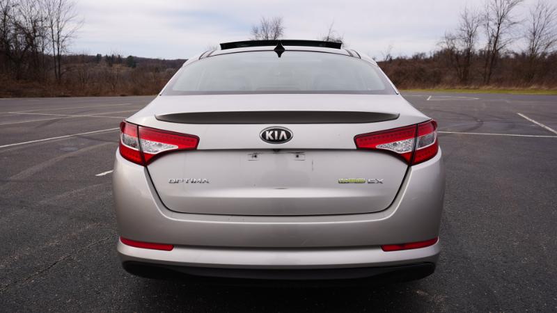 Kia Optima Hybrid LX 2013