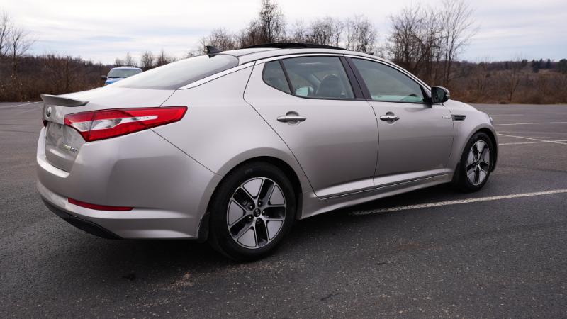 Kia Optima Hybrid LX 2013