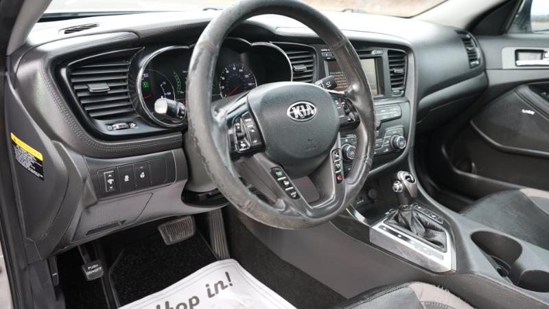 Kia Optima Hybrid LX 2013