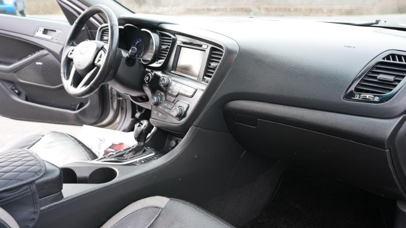 Kia Optima Hybrid LX 2013