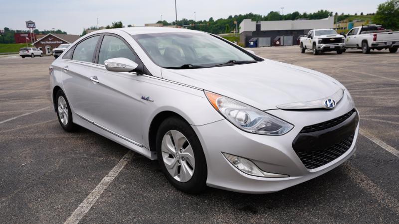 Hyundai Sonata Hybrid Sedan 2015