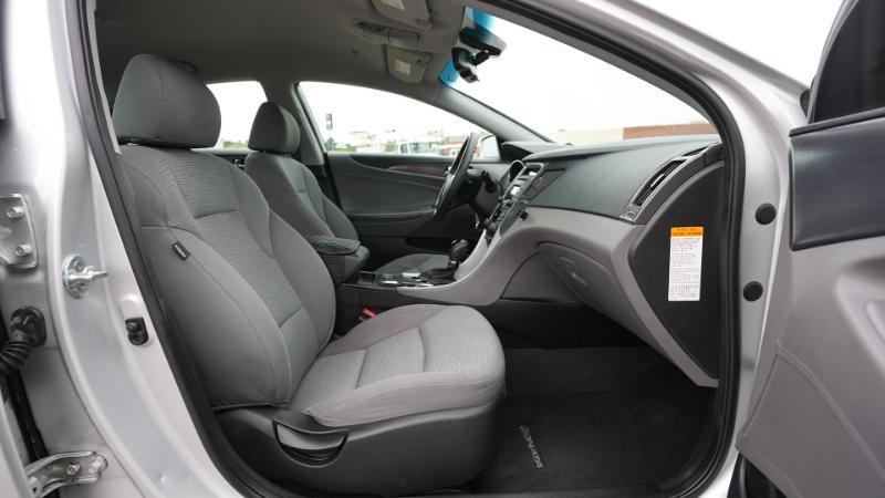 Hyundai Sonata Hybrid Sedan 2015
