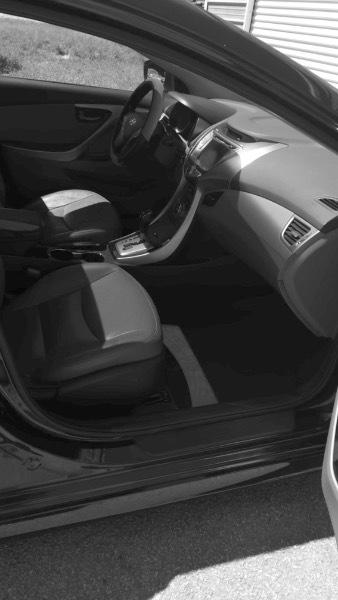 Hyundai Elantra Limited 2013
