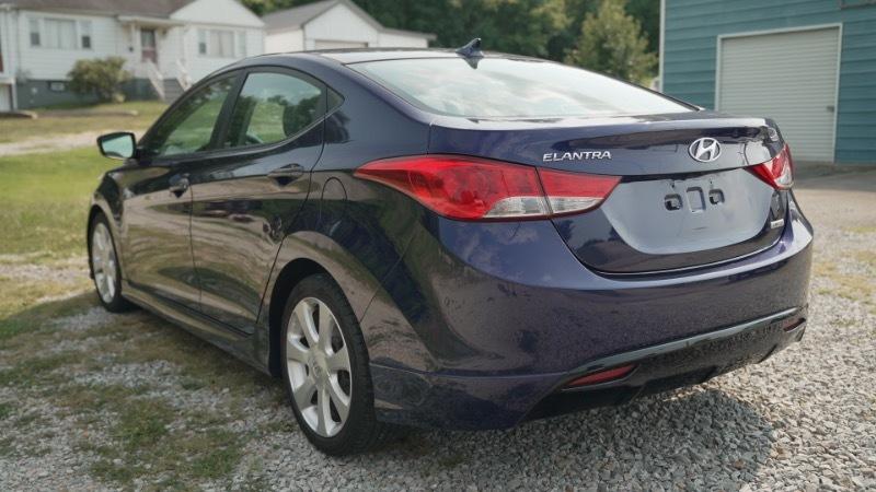 Hyundai Elantra Limited 2013
