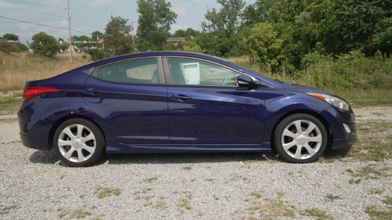 Hyundai Elantra Limited 2013