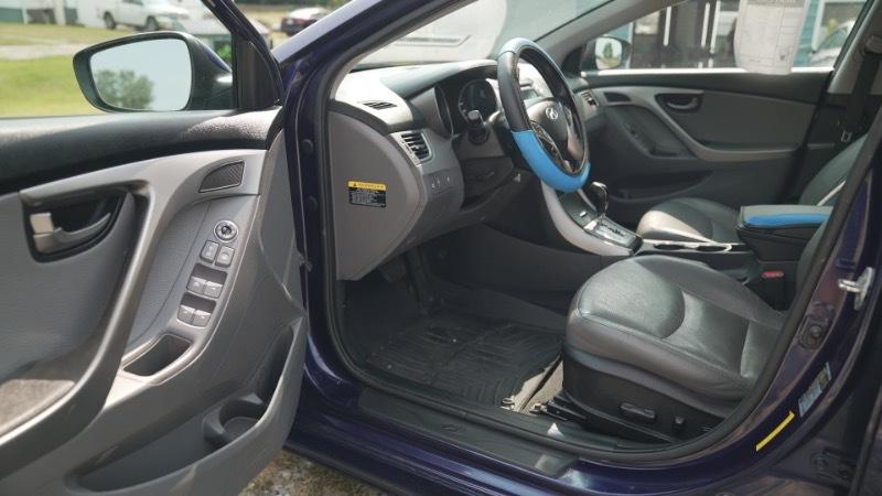 Hyundai Elantra Limited 2013