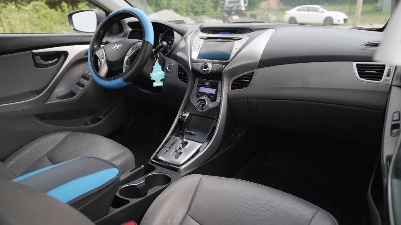 Hyundai Elantra Limited 2013
