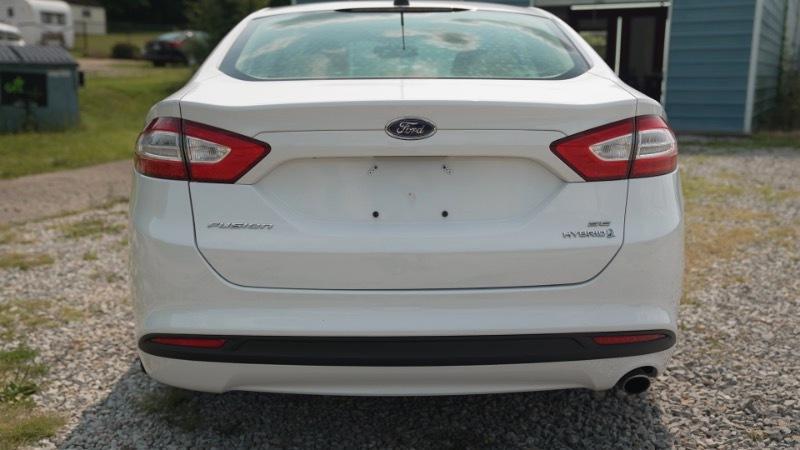 Ford Fusion Hybrid SE 2014