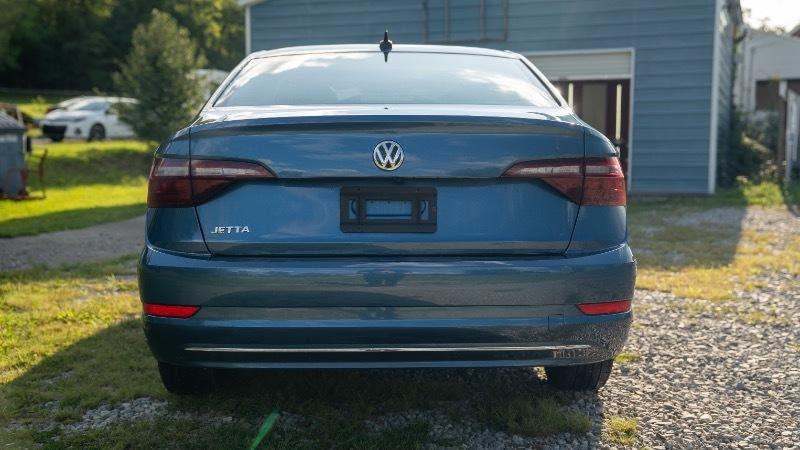 Volkswagen Jetta 1.4T S 8A 2021