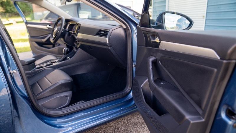 Volkswagen Jetta 1.4T S 8A 2021