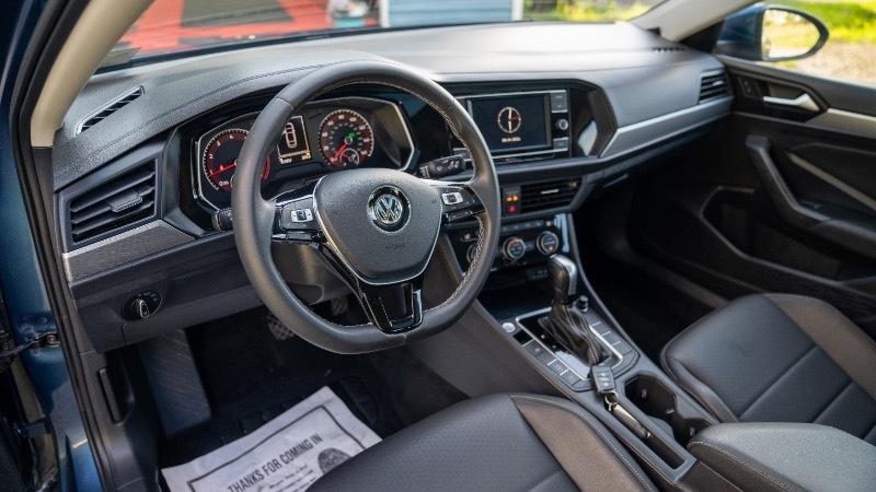 Volkswagen Jetta 1.4T S 8A 2021