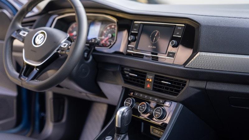 Volkswagen Jetta 1.4T S 8A 2021