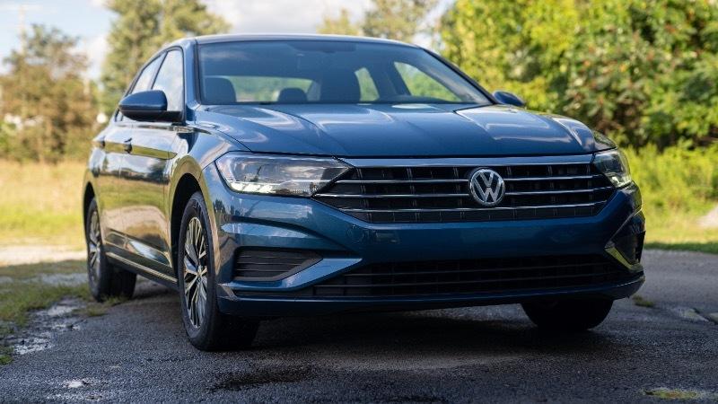Volkswagen Jetta 1.4T S 8A 2021