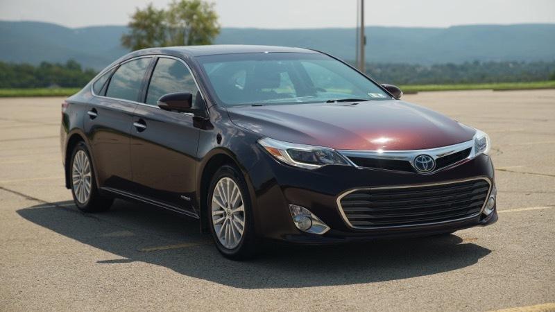 Toyota Avalon Hybrid Limited 2014