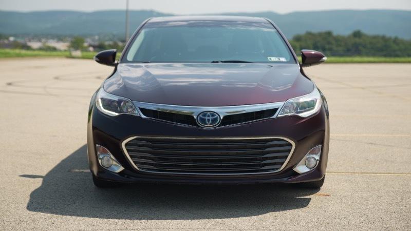 Toyota Avalon Hybrid Limited 2014