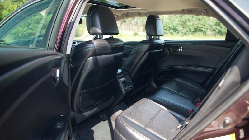 Toyota Avalon Hybrid Limited 2014