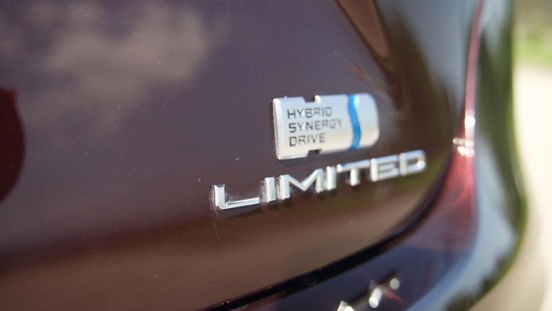 Toyota Avalon Hybrid Limited 2014