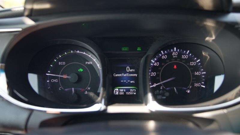 Toyota Avalon Hybrid Limited 2014