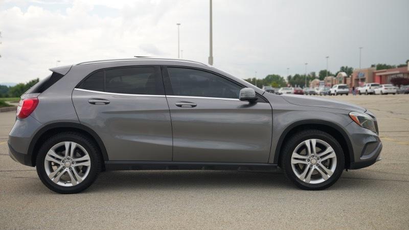 Mercedes-Benz GLA-Class GLA250 4MATIC 2015