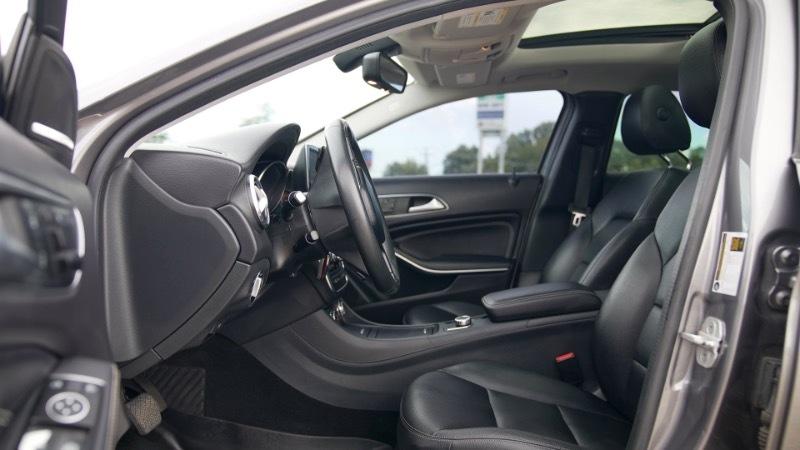 Mercedes-Benz GLA-Class GLA250 4MATIC 2015