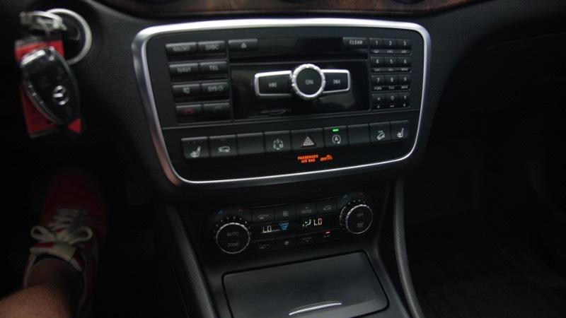 Mercedes-Benz GLA-Class GLA250 4MATIC 2015
