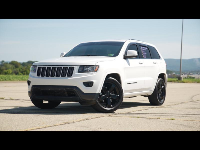 Jeep Grand Cherokee Laredo 4WD 2015