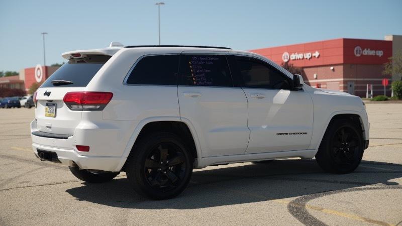 Jeep Grand Cherokee Laredo 4WD 2015