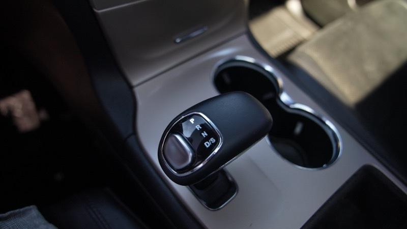 Jeep Grand Cherokee Laredo 4WD 2015