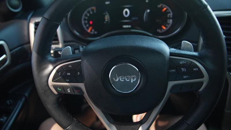 Jeep Grand Cherokee Laredo 4WD 2015