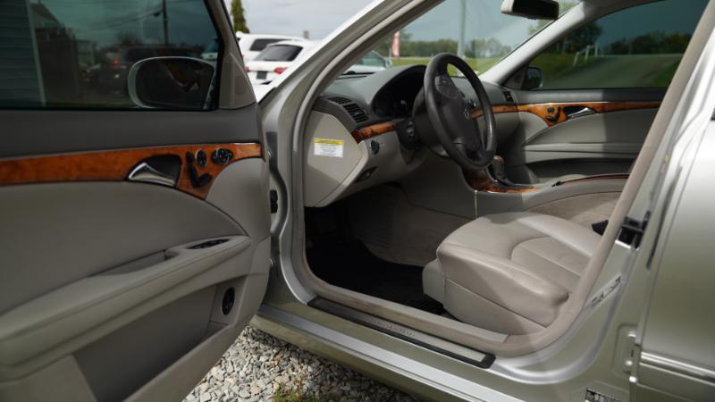 Mercedes-Benz E-Class E350 2006
