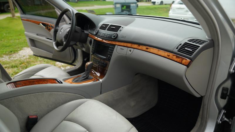 Mercedes-Benz E-Class E350 2006