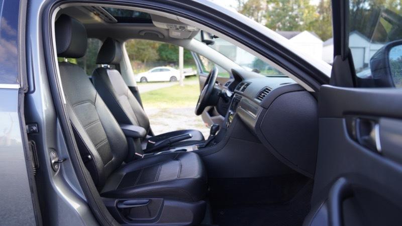 Volkswagen Passat 1.8T SE AT PZEV 2014