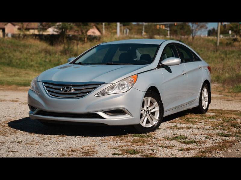 Hyundai Sonata GLS 2013