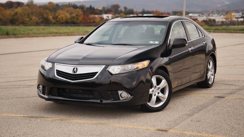 Acura TSX 5-Speed AT with Tech Package 2011