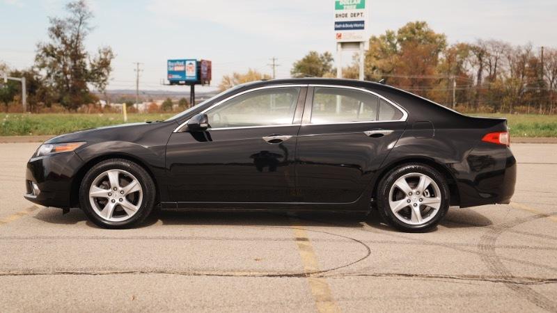 Acura TSX 5-Speed AT with Tech Package 2011