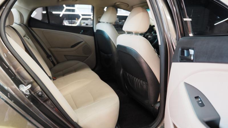 Kia Optima LX 2015